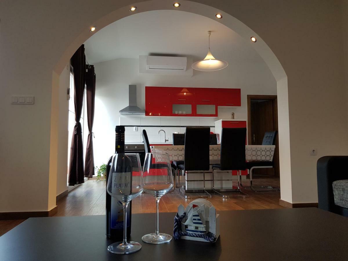 Apartment Jopa Σίμπενικ Εξωτερικό φωτογραφία