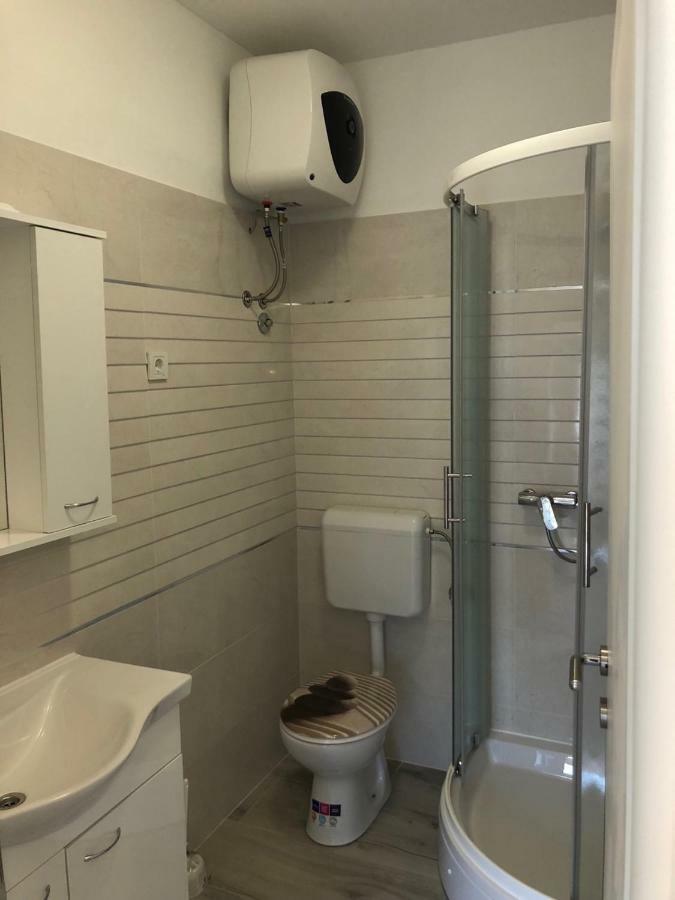 Apartment Jopa Σίμπενικ Εξωτερικό φωτογραφία