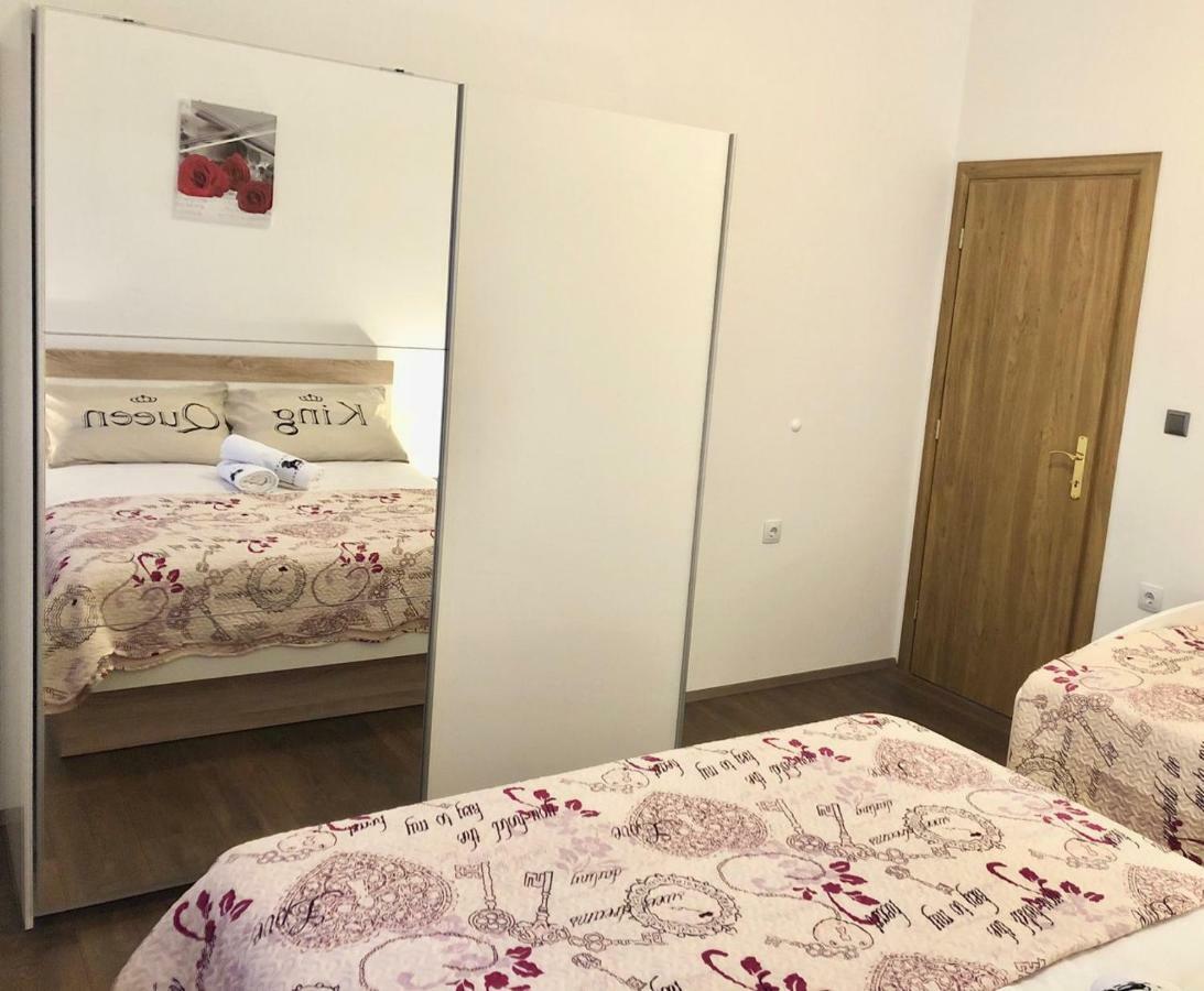 Apartment Jopa Σίμπενικ Εξωτερικό φωτογραφία