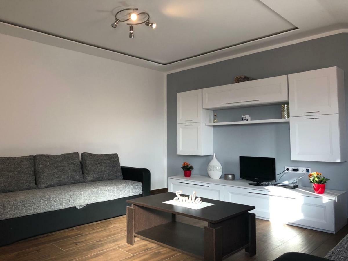 Apartment Jopa Σίμπενικ Εξωτερικό φωτογραφία