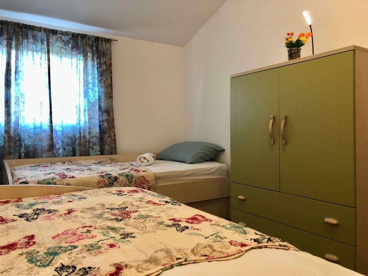 Apartment Jopa Σίμπενικ Εξωτερικό φωτογραφία